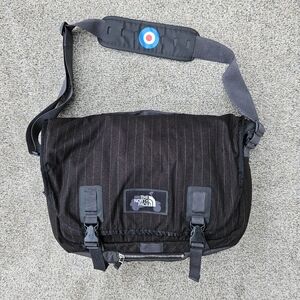 RARE North Face Fausto Crossbody Cycling Messenger Bag Black Moto Pack Backpack